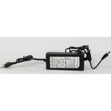 Блок питания 12V 10A (адаптер) Блок питания 12V 10A (адаптер)